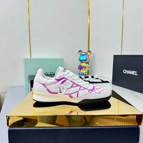 CC 25 Trainers White & Dark Pink Cowhide 413828