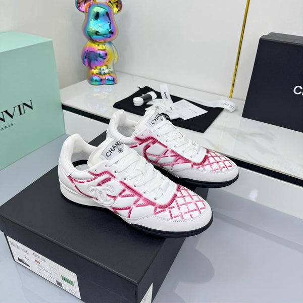 CC 25 Trainers White & Pink Cowhide 413834