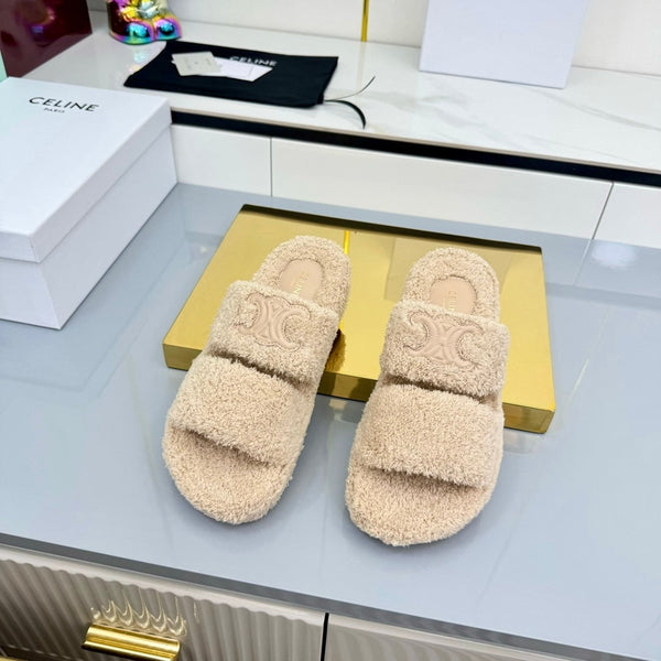 CL 25s Triomphe Slides 50mm Beige Wool & Rubber 434461