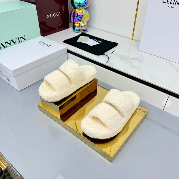 CL 25s Triomphe Slides 50mm White Wool & Rubber 434464