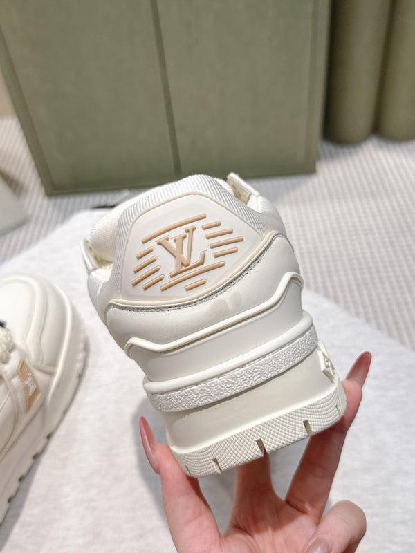 LV Trainer Maxi Sneakers White Calfskin Mesh 515193