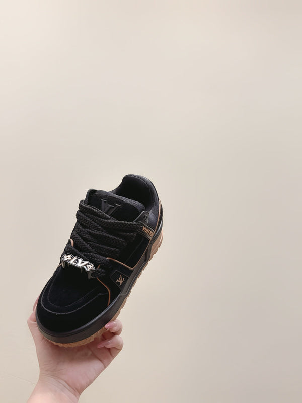 LV Trainer Maxi Sneakers Black Sude Mesh 515196