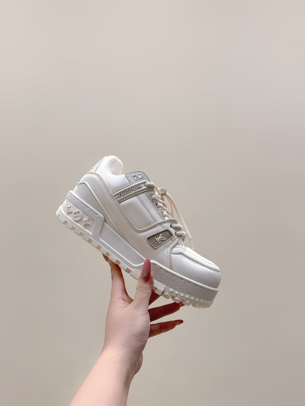 LV Trainer Maxi Sneakers White Calfskin Mesh 515198