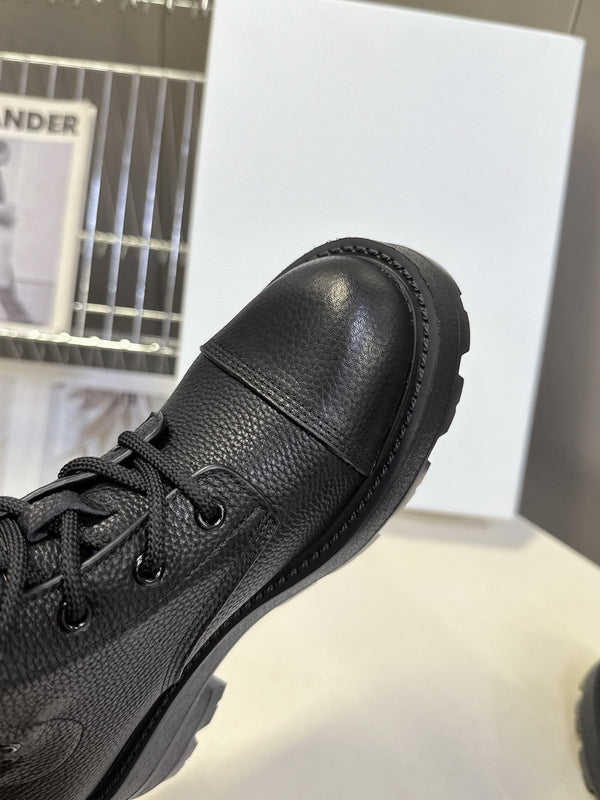 CD Martin Boots black top-grain calfskin 430998