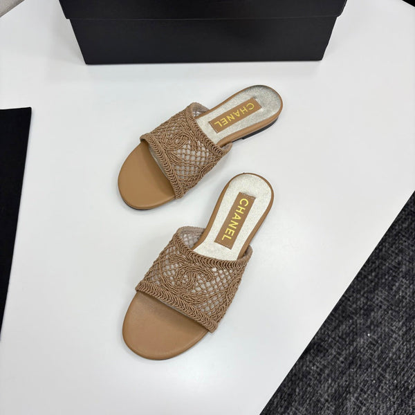 CC 25 Slippers Satin and Sheepskin 270798