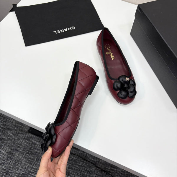 CC 25 Ballet Flat Flower Burgundy Quilted Calfskin