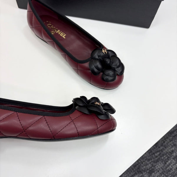 CC 25 Ballet Flat Flower Burgundy Quilted Calfskin