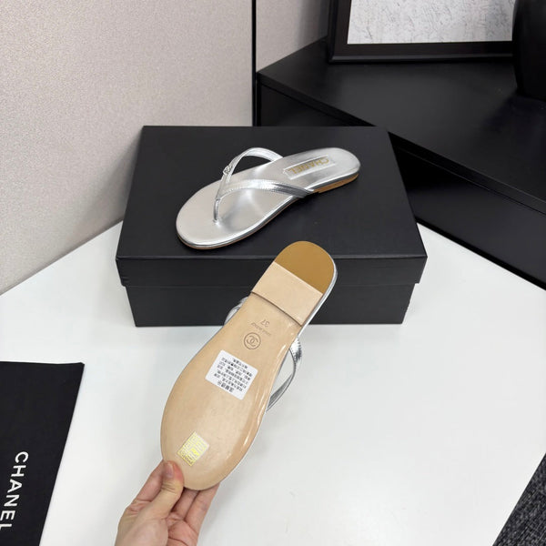 CC Crystal Logo Thong Sandal Silver Metallic Sheepskin 352486