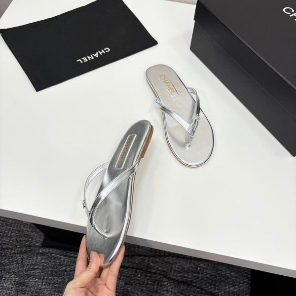 CC Crystal Logo Thong Sandal Silver Metallic Sheepskin 352486