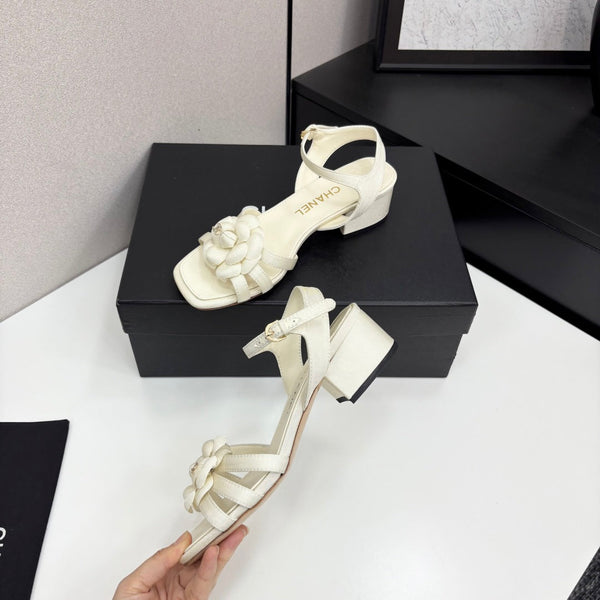 CC 25 Camellia Open Heel Sandals 50mm Ivory Sheepskin And Fabric 368812