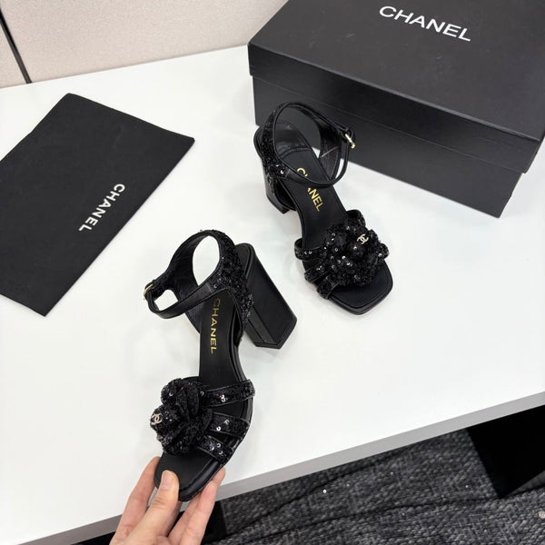 CC 25 Camellia Open Heel Sandals 90mm Black Coarse Glitter Fabric And Sheepskin 368818