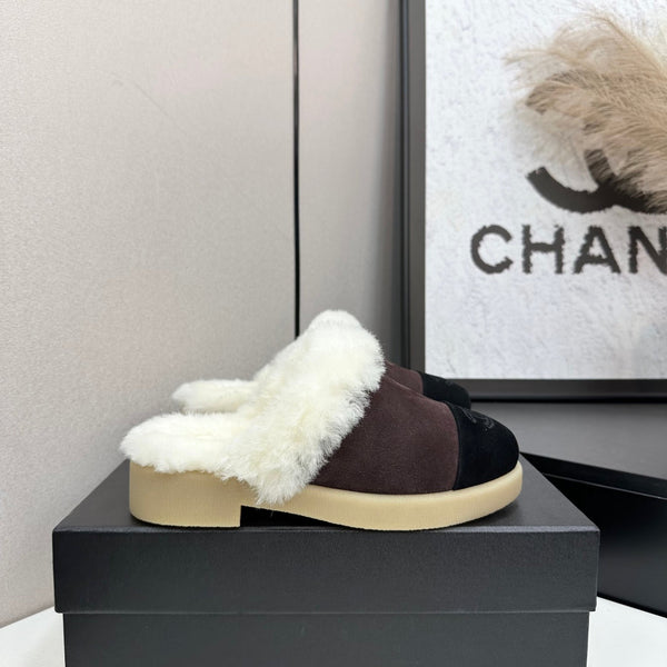 CC furry mule dark brown black suede and wool 532572