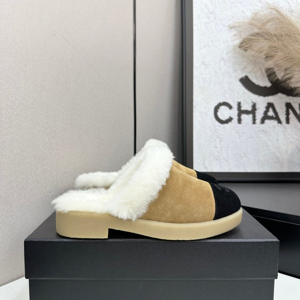 CC furry mule beige black suede and wool 532576