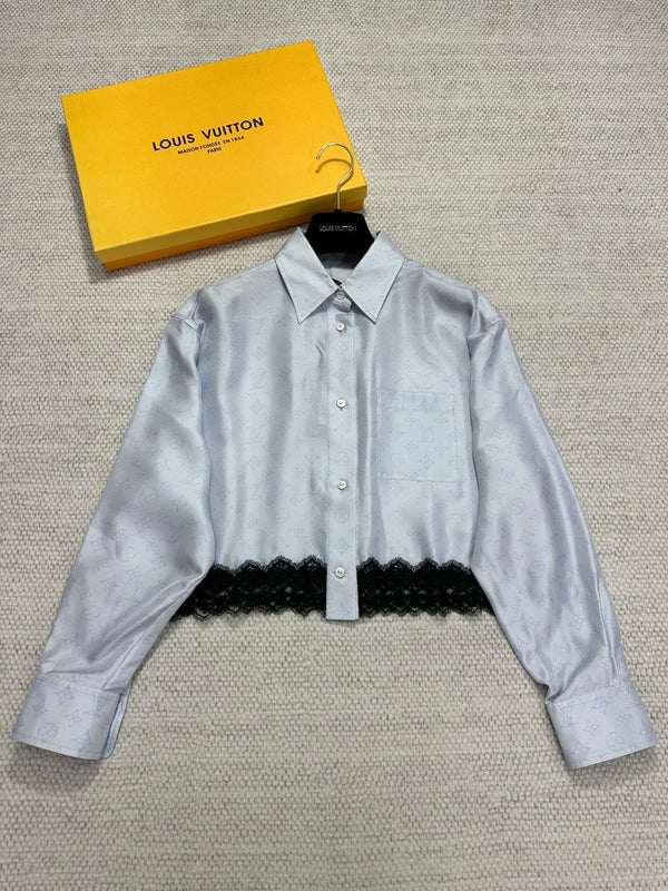 Motivo monogramma LV e pizzo in seta blu