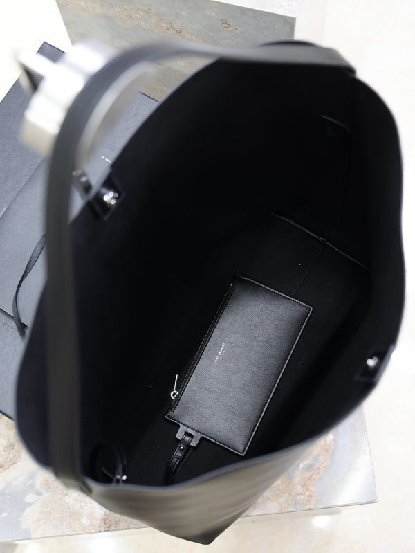 YSL Bold Hobo 37cm in pelle di vacchetta nera