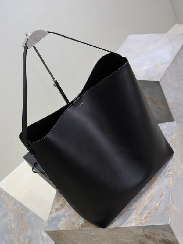 YSL Bold Hobo 37cm in pelle di vacchetta nera