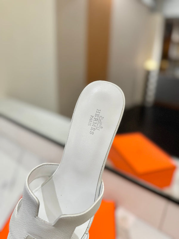 Sandali HM Oasis in pelle di vacchetta bianca 294845