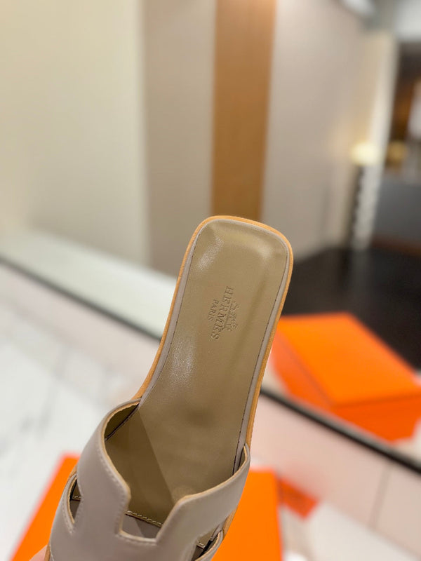 Sandalo HM Oran in pelle di vacchetta Etoupe 294859