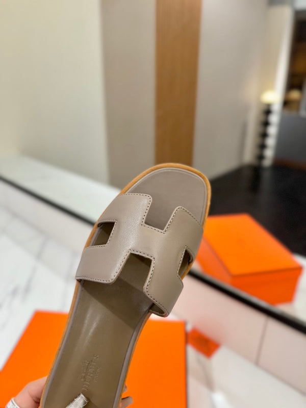 Sandalo HM Oran in pelle di vacchetta Etoupe 294859