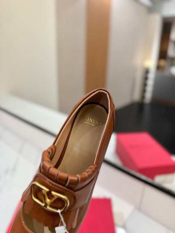 VT 2025 Signature Loafer Brown Calf Leather 295072