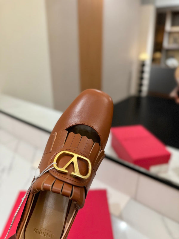 VT 2025 Signature Loafer Brown Calf Leather 295072