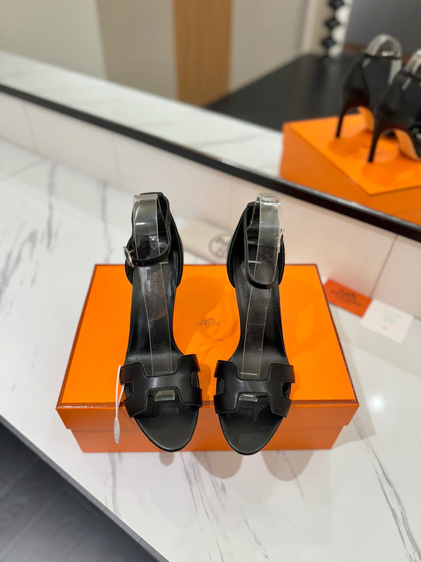 HM Joy 90mm Heeled Sandals Black Flat Cowhide 294917