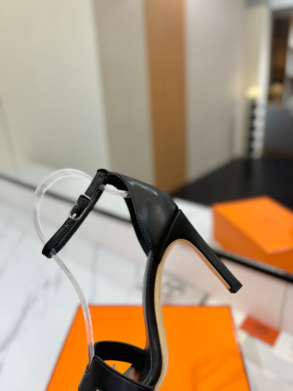 HM Joy 90mm Heeled Sandals Black Flat Cowhide 294917