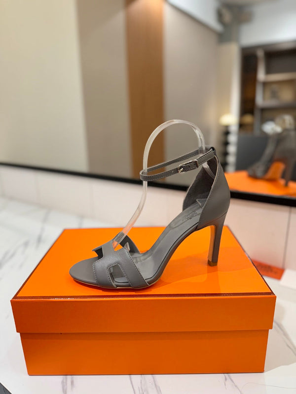 HM Joy 90mm Heeled Sandals Gray Flat Cowhide 294925