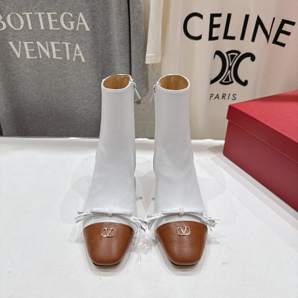 VT Short Boot White Camel Calfskin 174415
