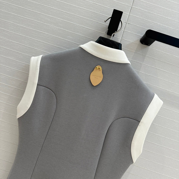 LV 25 Abito con cuciture da principessa in poliestere e cotone grigio