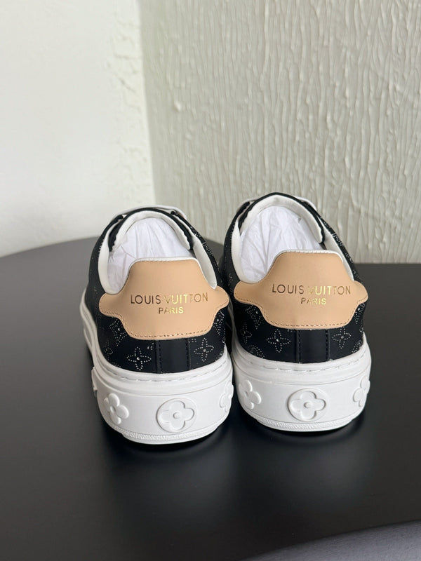 Sneakers LV Time Out Light Nero Monogram Pelle di vitello