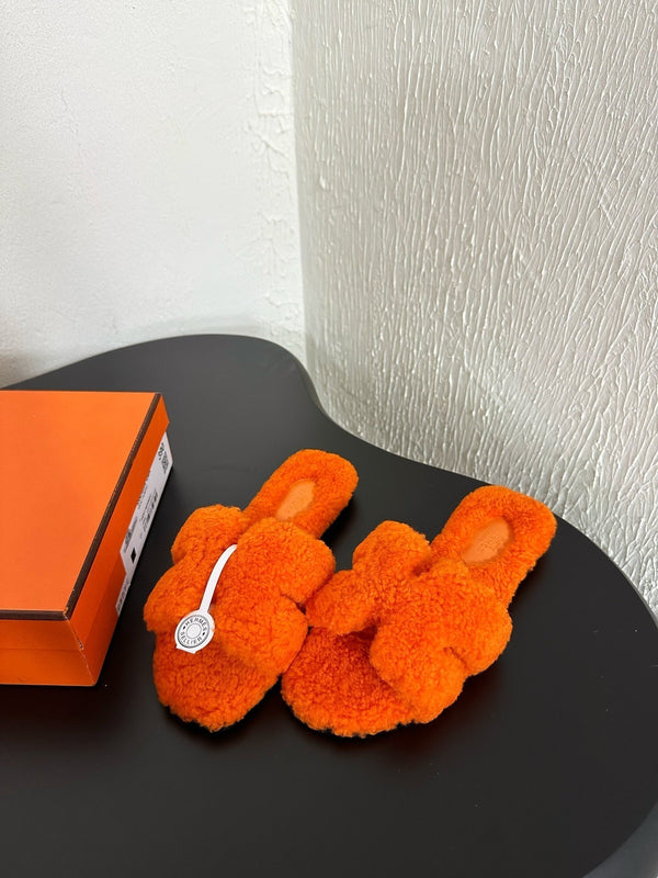 Sandalo HM Oran in pile di lana arancione 961010
