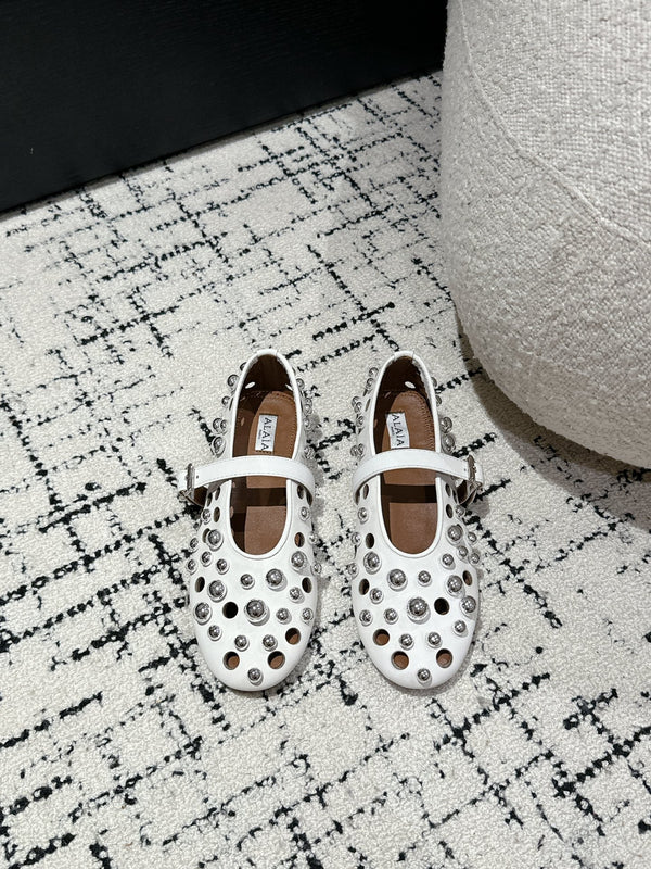 ALAIA PEARL MARY JANE SHOES IN WHITE LAMBSKIN