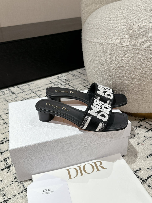 CD Dway Heeled Slide Black Mix White Embroidered Cotton