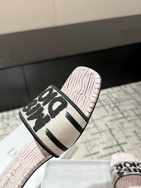 CD Dway Heeled Slide Light Pink Black Embroidered Cotton