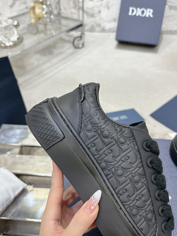 CD B33 Sneaker 30mm In Black Monogram Calfskin 100560