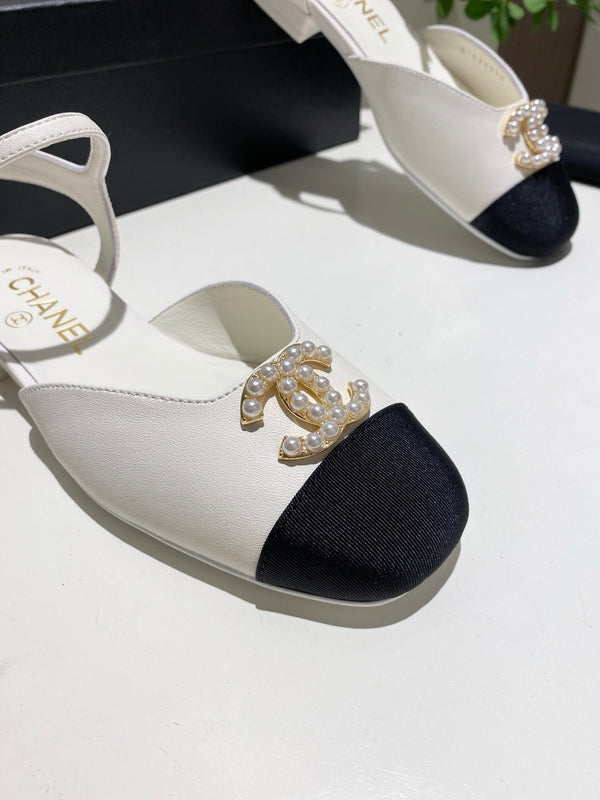 CC 25P Pearl Buckle Mary Jane Sandals Black White Sheepskin Frabic 466989