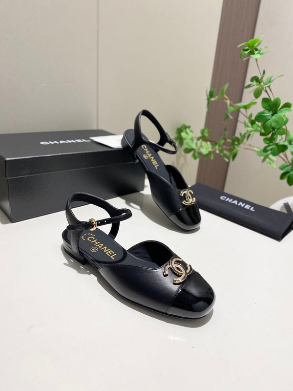 CC 25P Double-Buckle Mary Jane Sandals Black Sheepskin 466991