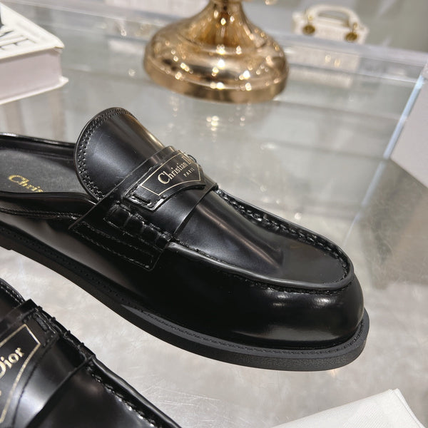 CD Boy Mule In Black Glossy Calfskin 996453