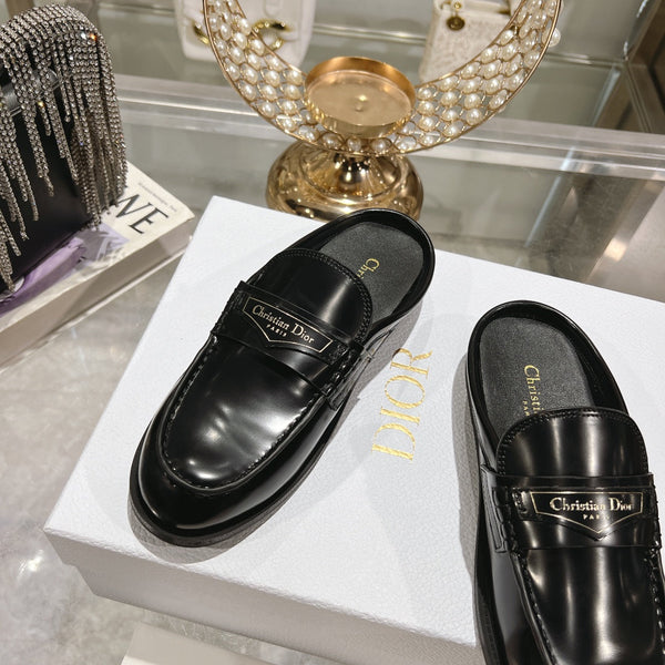 CD Boy Mule In Black Glossy Calfskin 996453