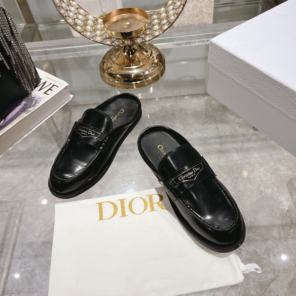 CD Boy Mule In Black Glossy Calfskin 996453