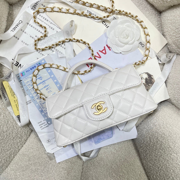 Borsa a tracolla CC 25P Mini Flap Bag 22 cm Manico superiore Pelle di vitello color crema Hardware dorato