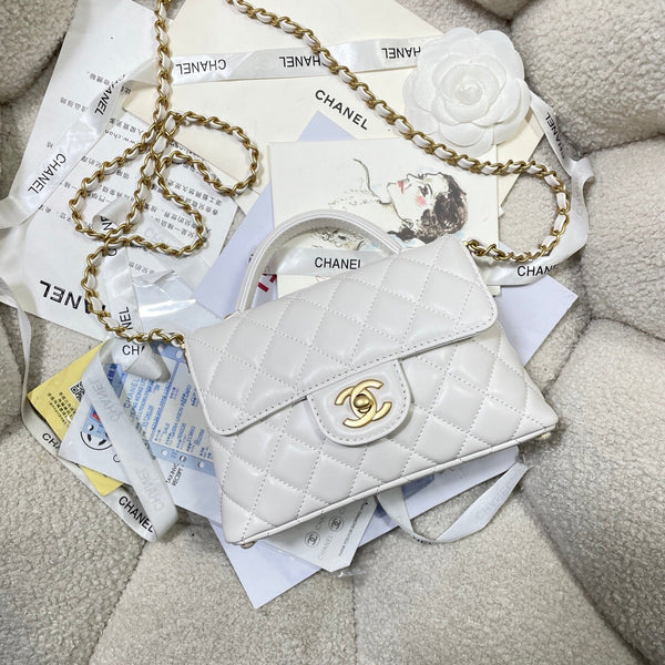 Borsa a tracolla CC 25P Mini con manico superiore da 20 cm, pelle di vitello color crema, finiture dorate