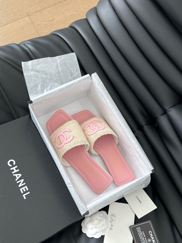 CIABATTA INTRECCIATA IN RAFIA E PELLE DI AGNELLO ROSA CHIARO