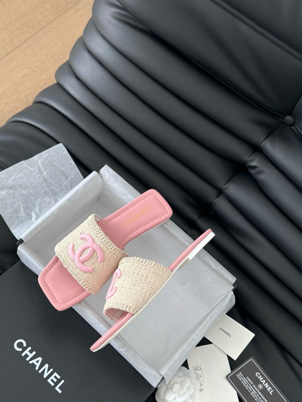 CIABATTA INTRECCIATA IN RAFIA E PELLE DI AGNELLO ROSA CHIARO