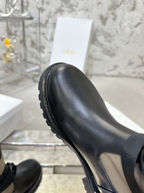 CD D-Major Boot In Light Brown Canvas 100574