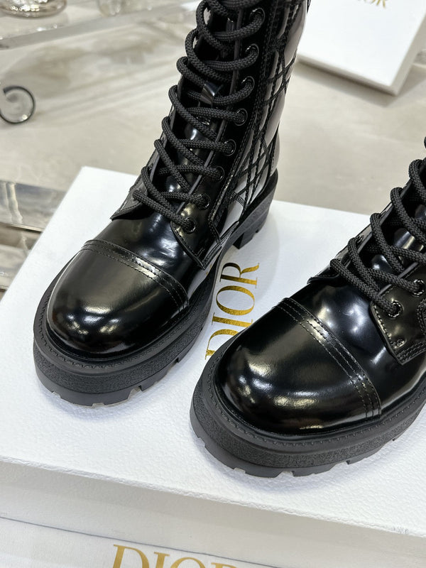 CD D-Unit Ankle Boot In Black Glossy Cowhide 100585