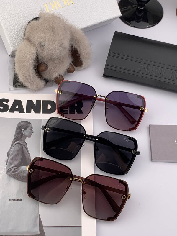 OCCHIALI DA SOLE MONTAIGNE CD9357 IN ACETATO