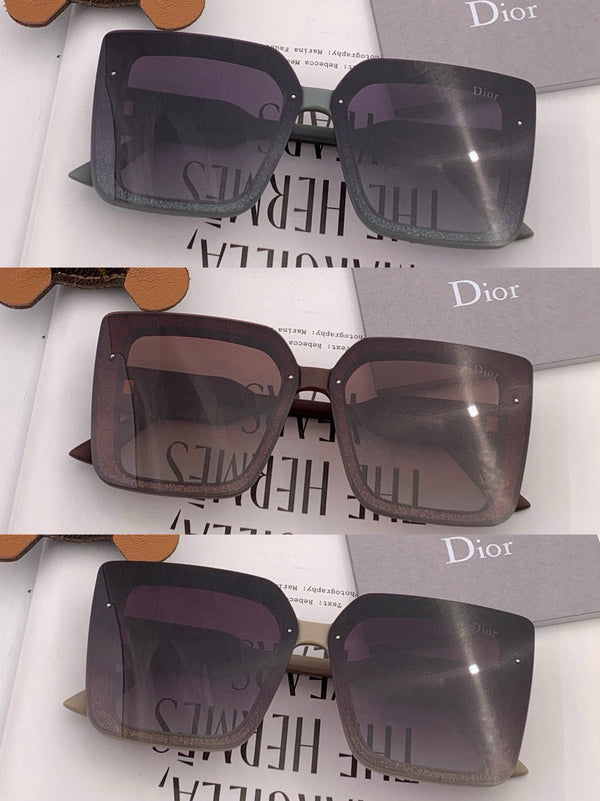 MONTAIGNE SQUARE SUNGLASS D6227 IN ACETATE