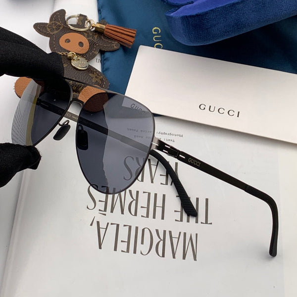 OCCHIALI DA SOLE CON MONTATURA AVIATOR G1732 IN METALLO